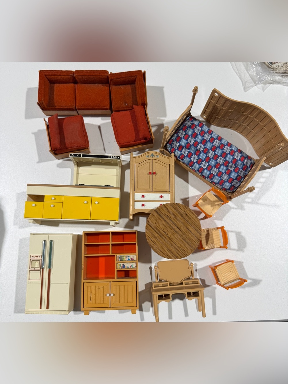 Tomy Smaller Homes 1:16 Dollhouse Furniture Lot